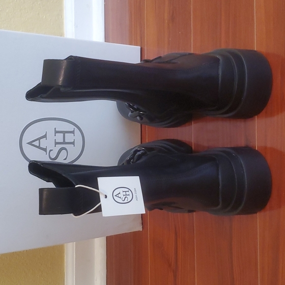 Ash Squall Chain Chelsea Boot Black Womens NIB Size 9 - Picture 6 of 14